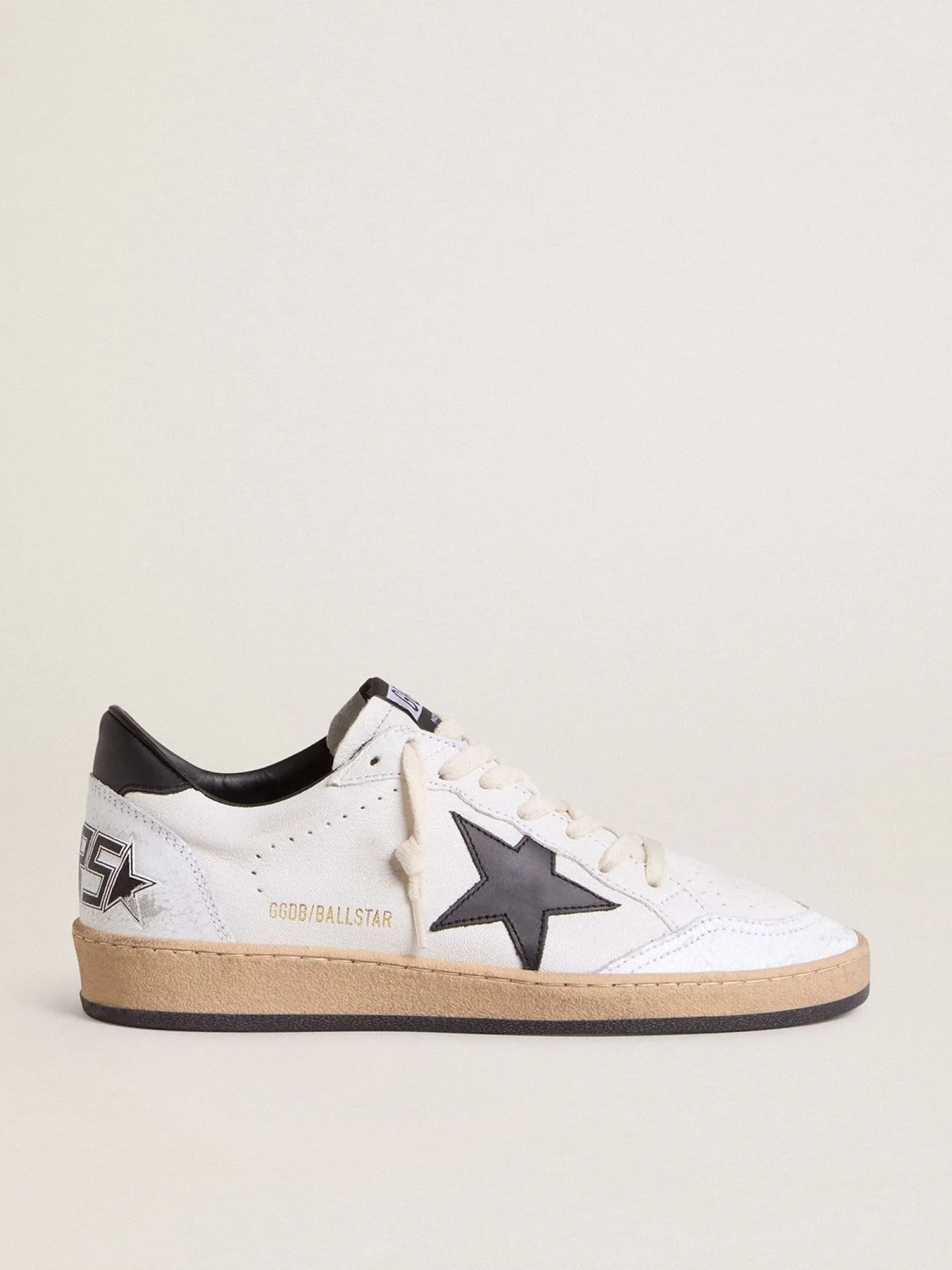 Flash Sale Ball Star masculino de napa branca com estrela preta Ball Star