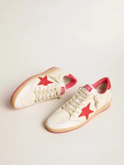 Clearance Ball Star Wishes Feminino de couro branco com estrela e talão vermelhos MULHER Ball Star