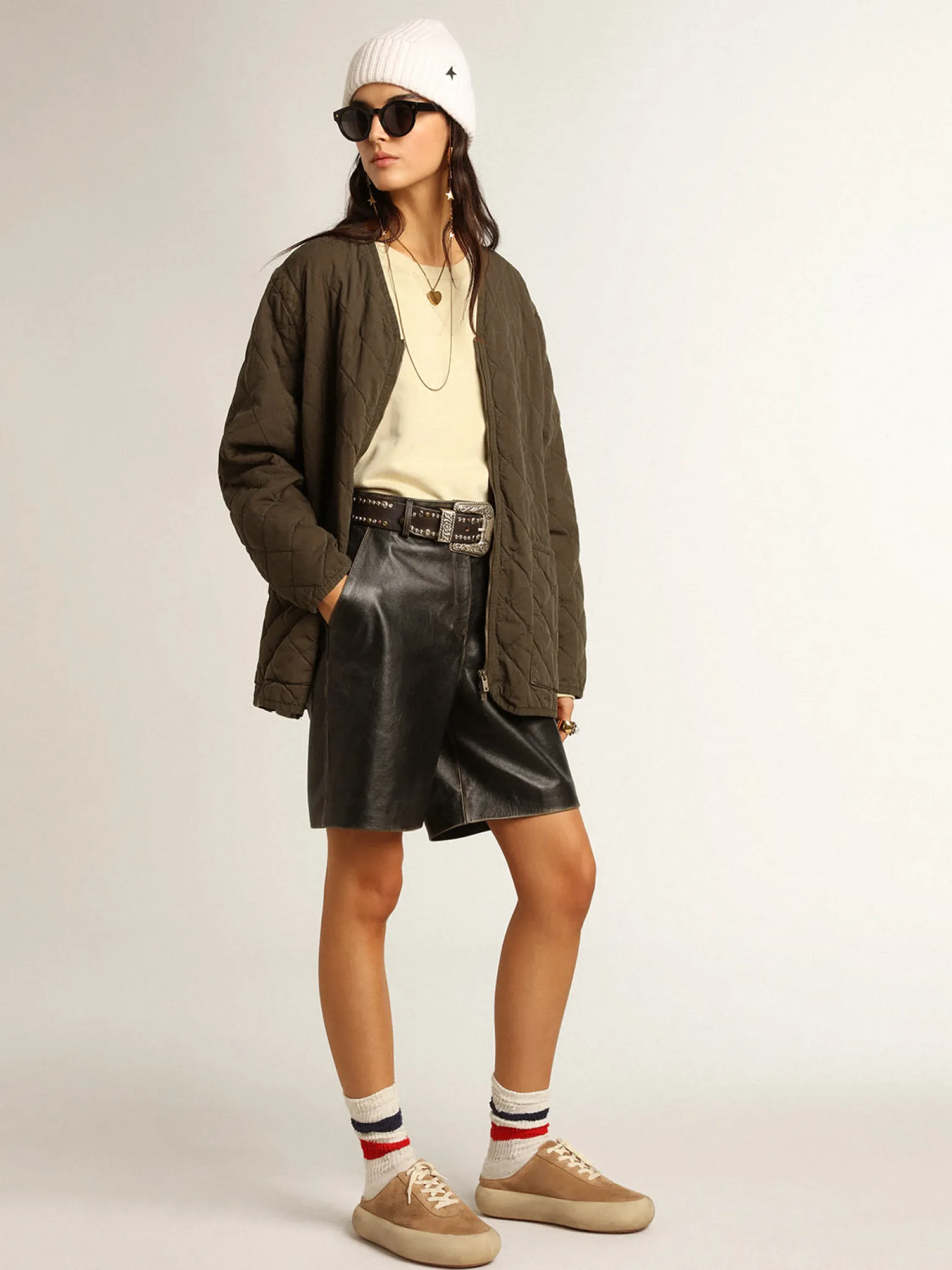 Best Sale Bermuda de couro preto com efeito usado MULHER Saias e Shorts