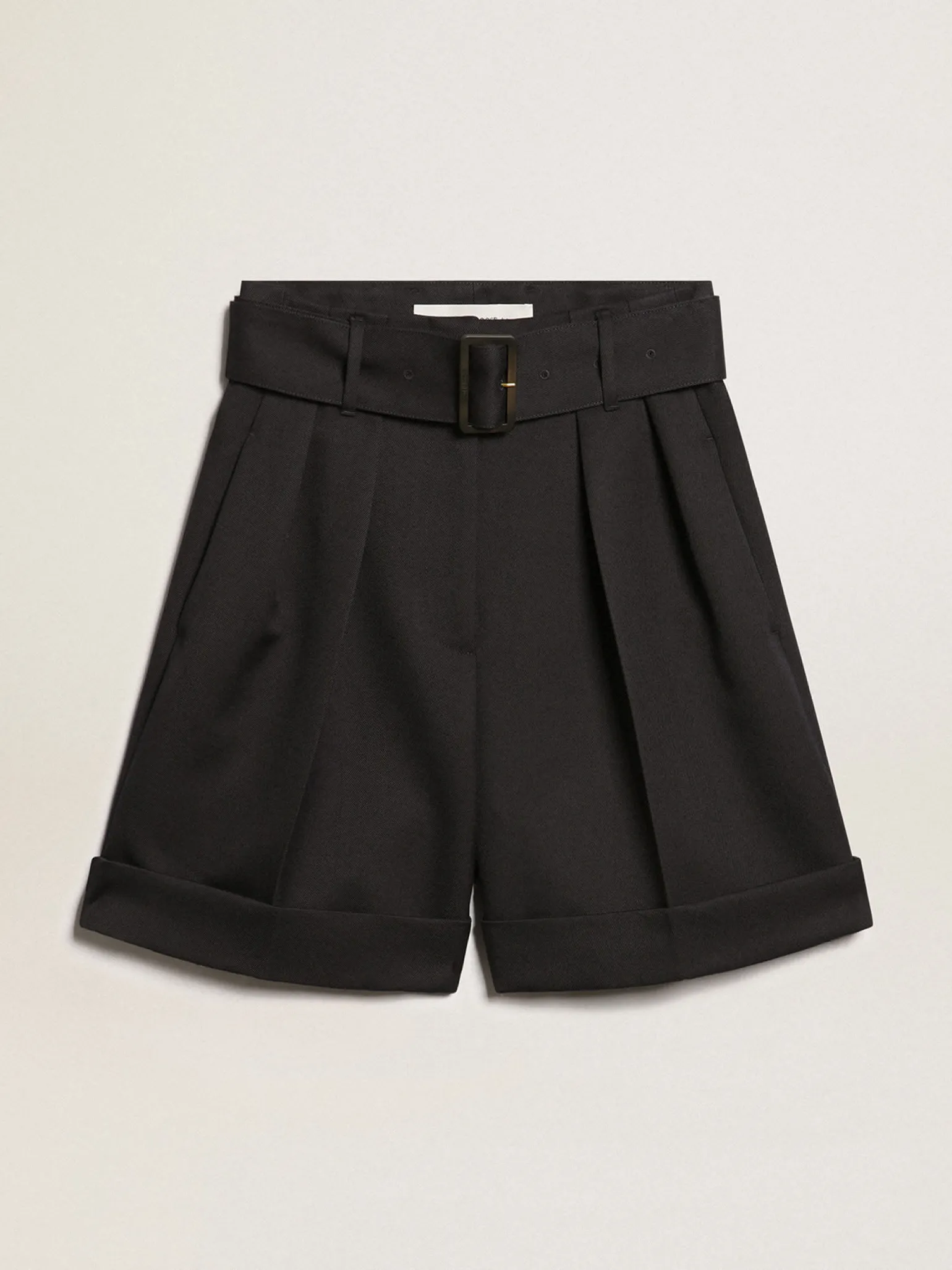 Fashion Bermuda feminina de gabardine de lã preta com cinto MULHER Saias e Shorts