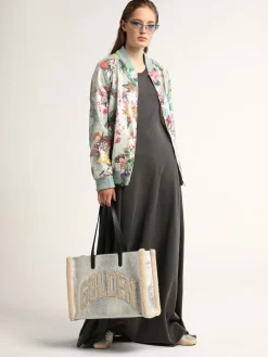 Shop Bolsa California feminina East-West de couro prateado e inserções de lã MULHER Bolsas de ombro|Bolsas de mão