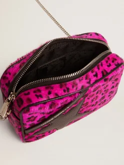 Shop Bolsa Mini Star de couro cavalinho com estampa de leopardo fúcsia e estrela de couro preta MULHER Minibolsas|Bolsas tiracolo