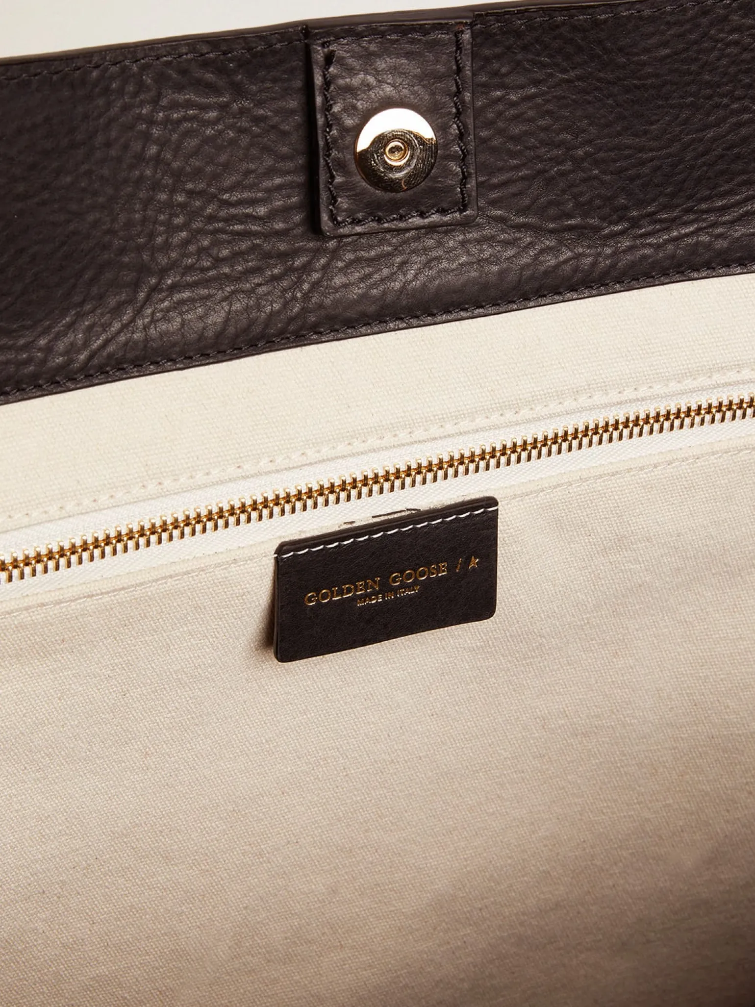 New Bolsa Pasadena feminina preta com logo dourado MULHER Bolsas de ombro|Bolsas de mão