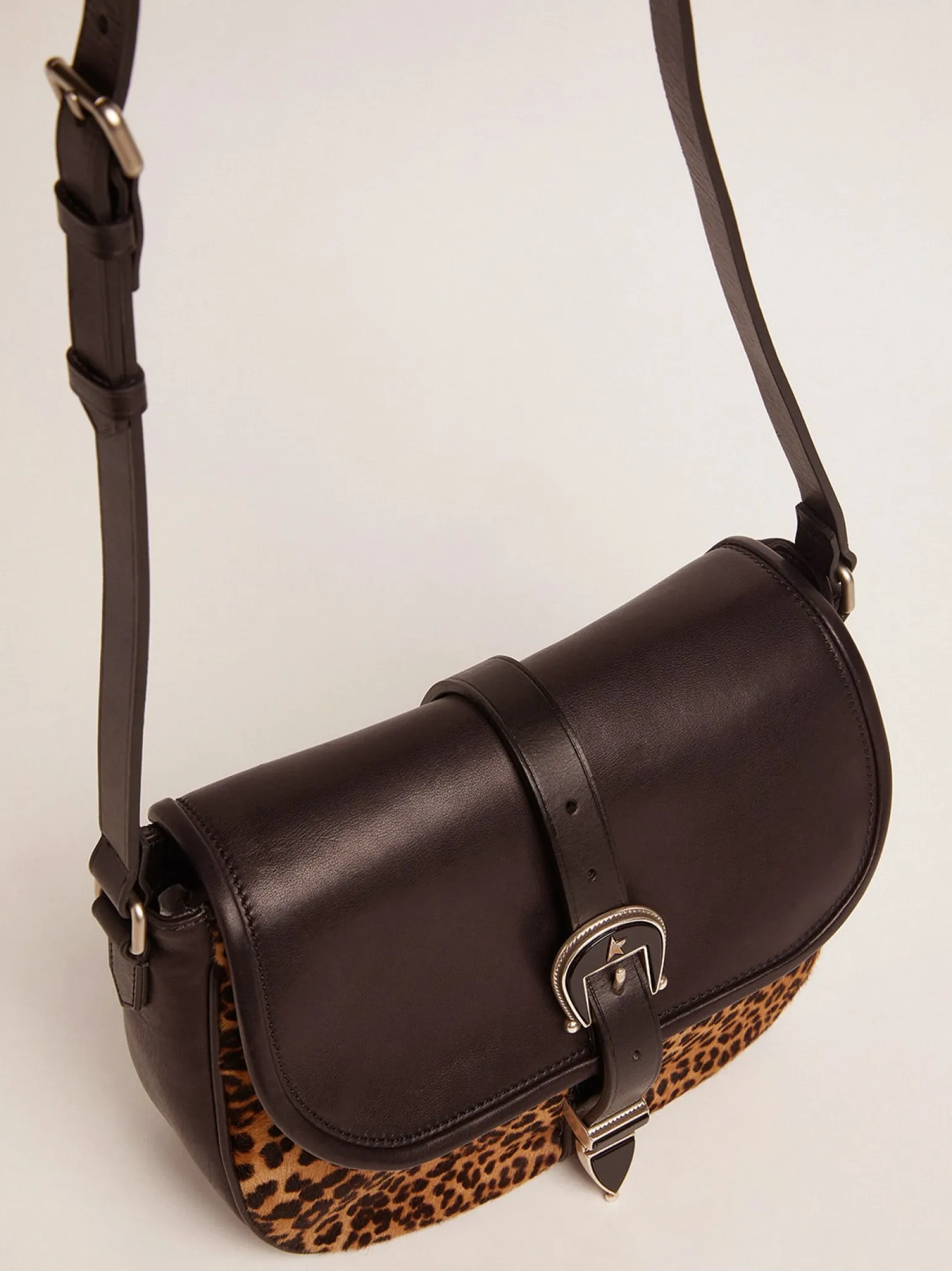 Best Sale Bolsa Rodeo média de couro preto e cavalinho com estampa de leopardo MULHER Bolsas tiracolo