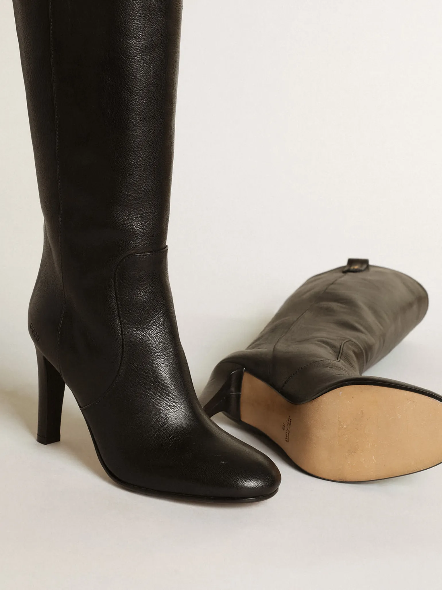 Cheap Bota Helen de couro preto MULHER Botas