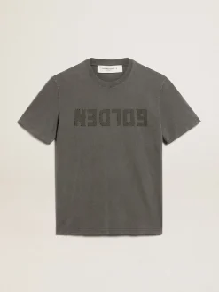 Fashion Camiseta masculina cinza antracite com tratamento desgastado Camisetas