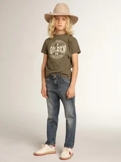 Discount Camiseta verde-oliva infantil masculina com logo branco no centro Roupas de cima (4-12 years)