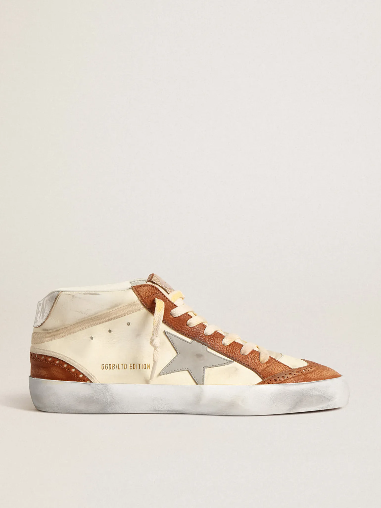 New Mid Star LTD com estrela de couro cinza e lista de algodão bege Mid Star