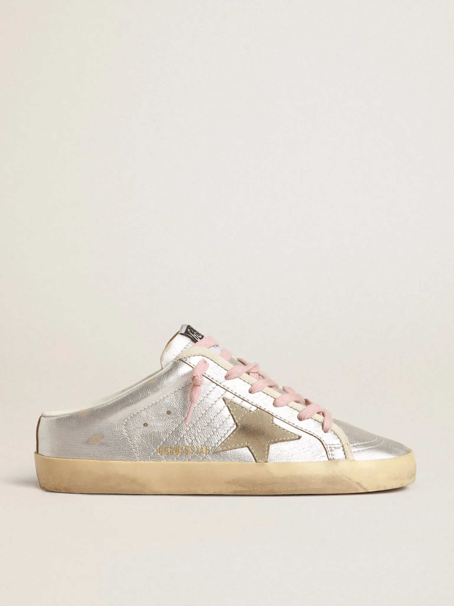 Best Sale Mule Super-Star de couro metálico prateado com estrela de suede MULHER Super-Star Sabot