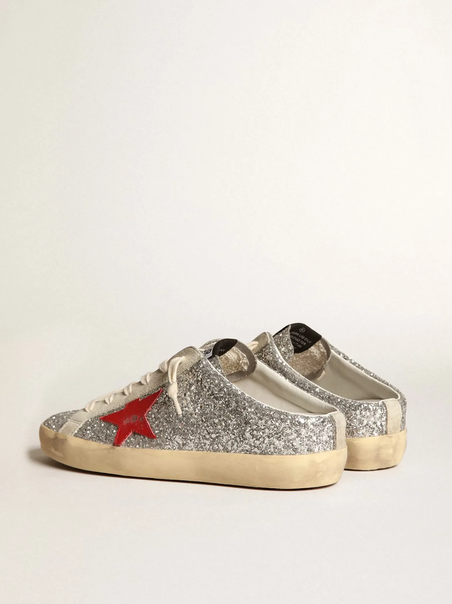 Flash Sale Mule Super-Star feminino em glitter prateado com estrela de couro vermelho MULHER Super-Star Sabot