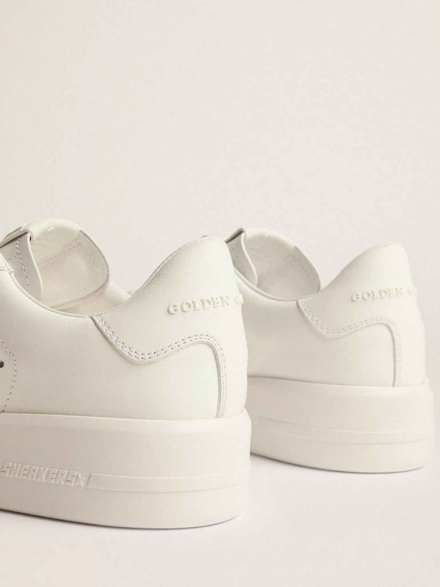 Fashion Purestar feminino de couro branco com estrela de cristais prateados MULHER Purestar