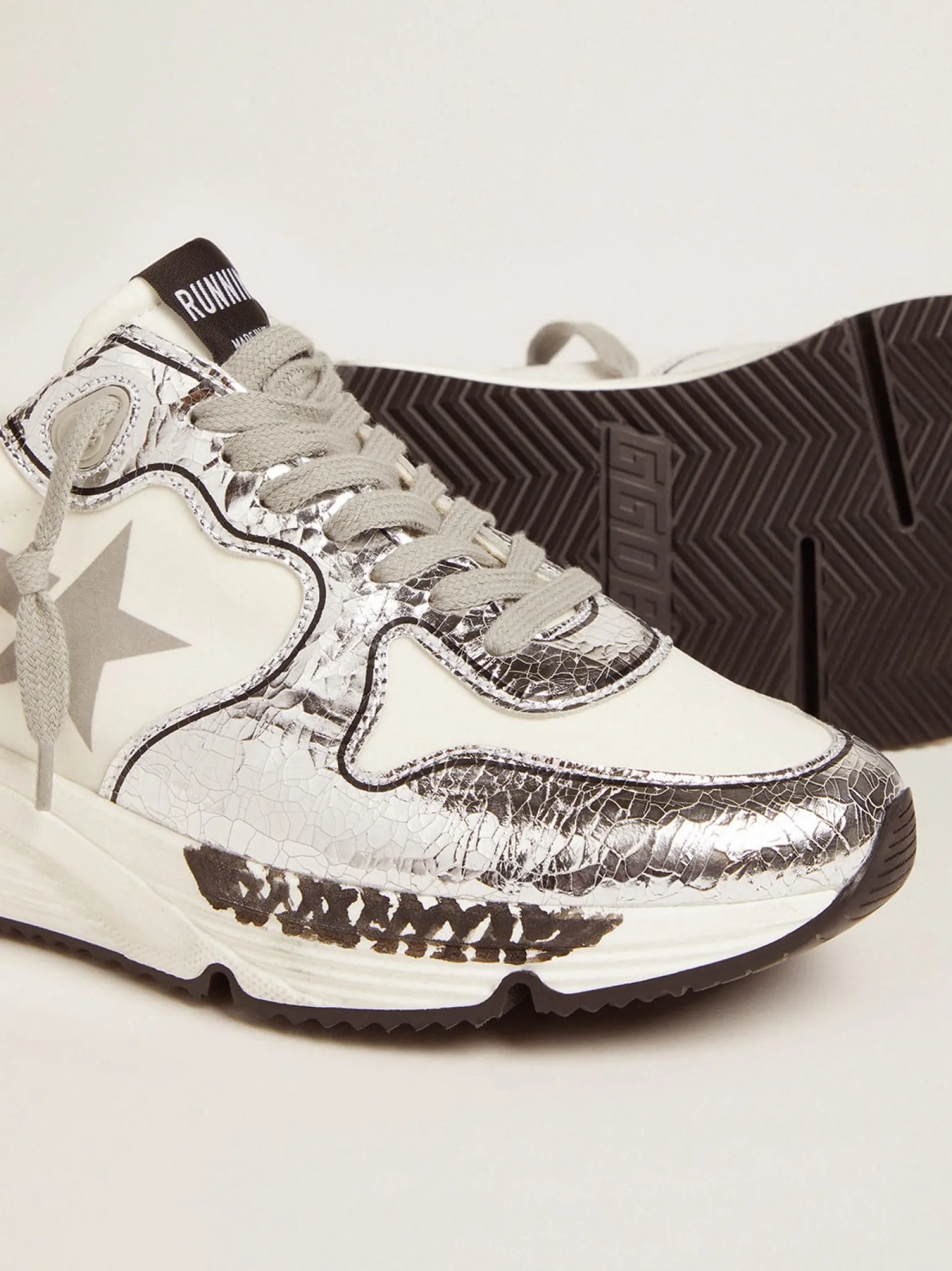 Shop Running Sole feminino prateado e branco MULHER Running Sole