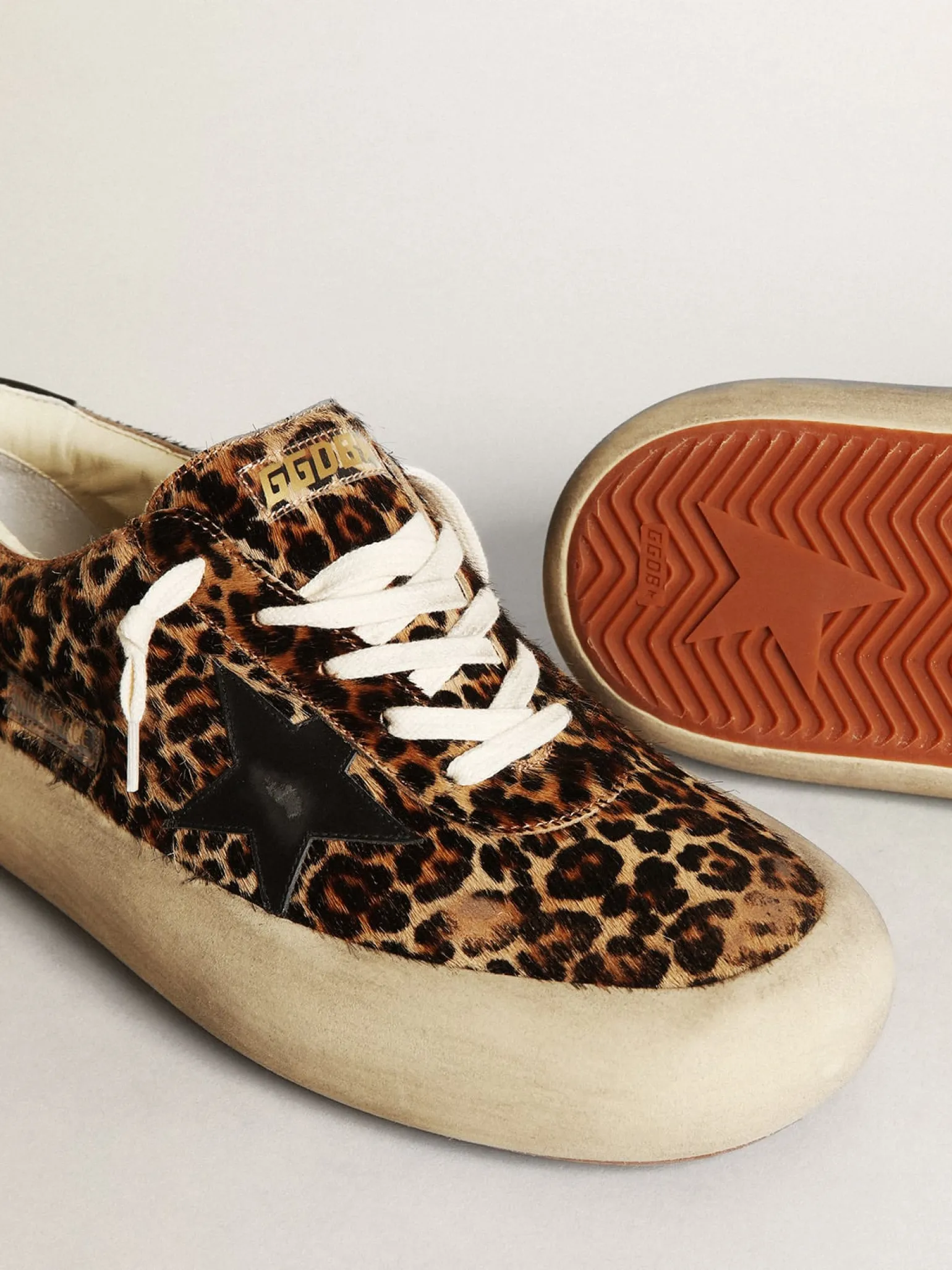 Online Space-Star masculino de cavalinho leopardo com estrela e talão pretos Space-Star