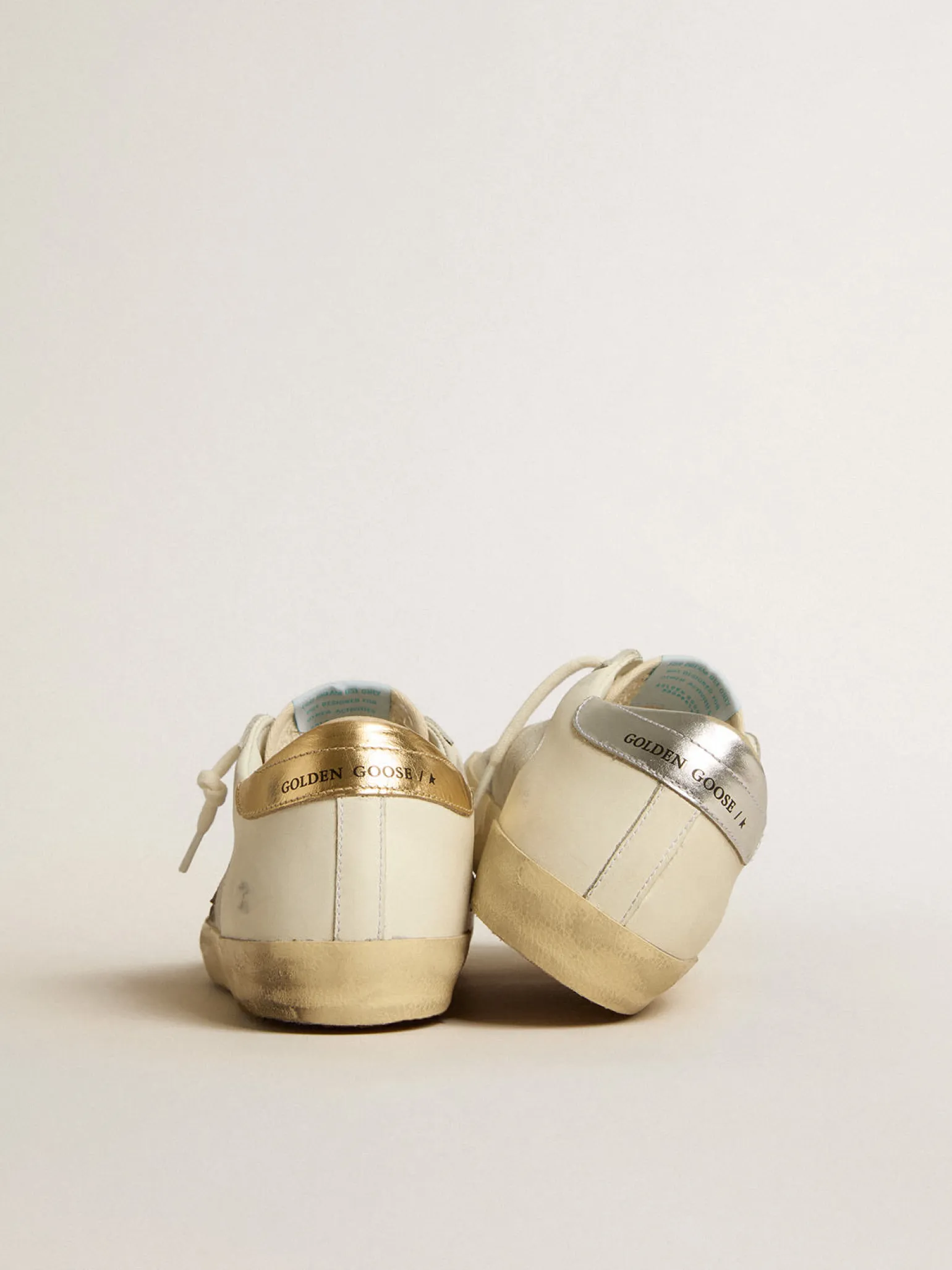 Fashion Super-Star de couro e suede brancos com estrela de couro prateado e dourado MULHER Super-Star