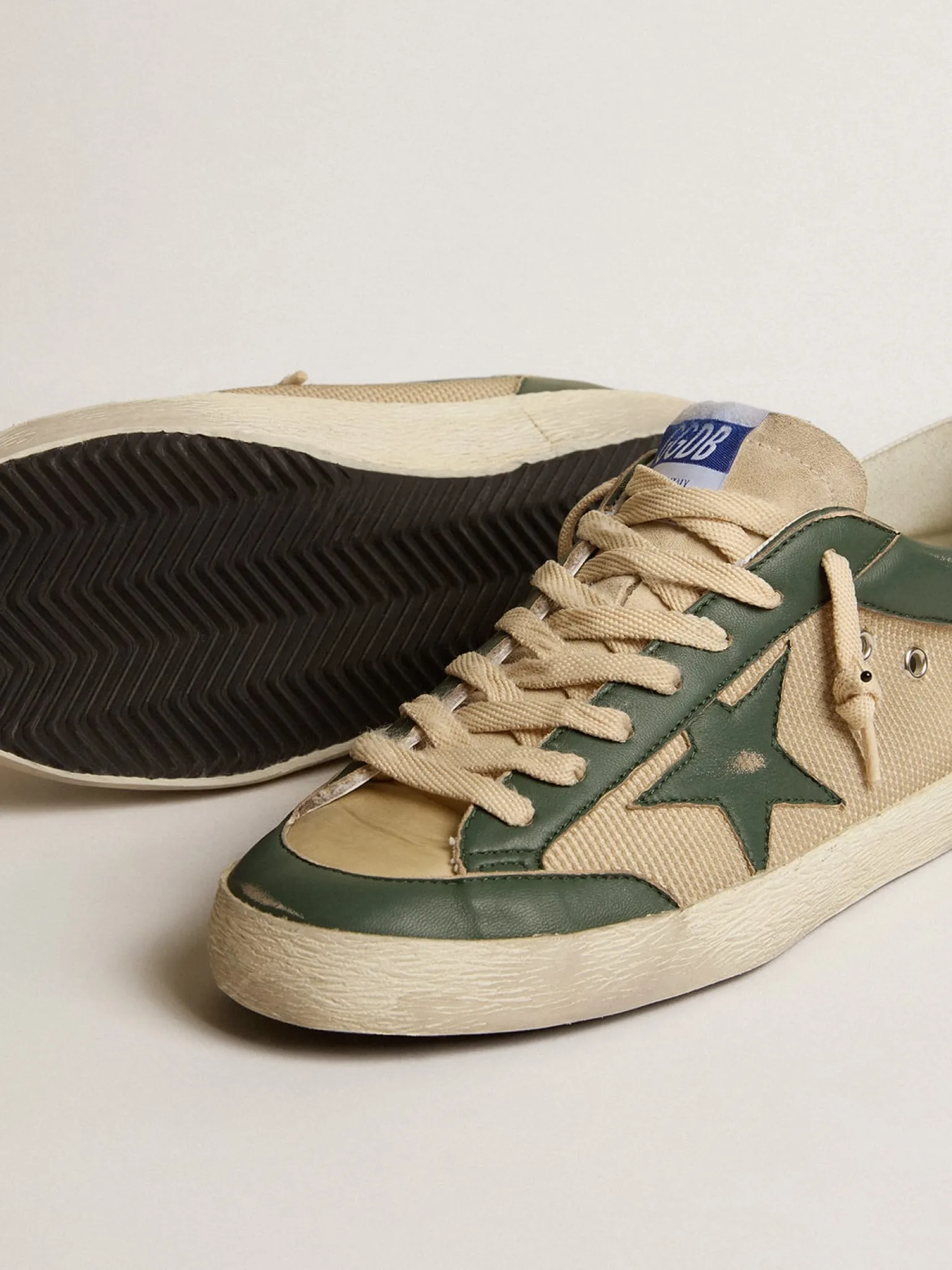 Cheap Super-Star LTD de tela creme e napa verde com estrela de napa Super-Star