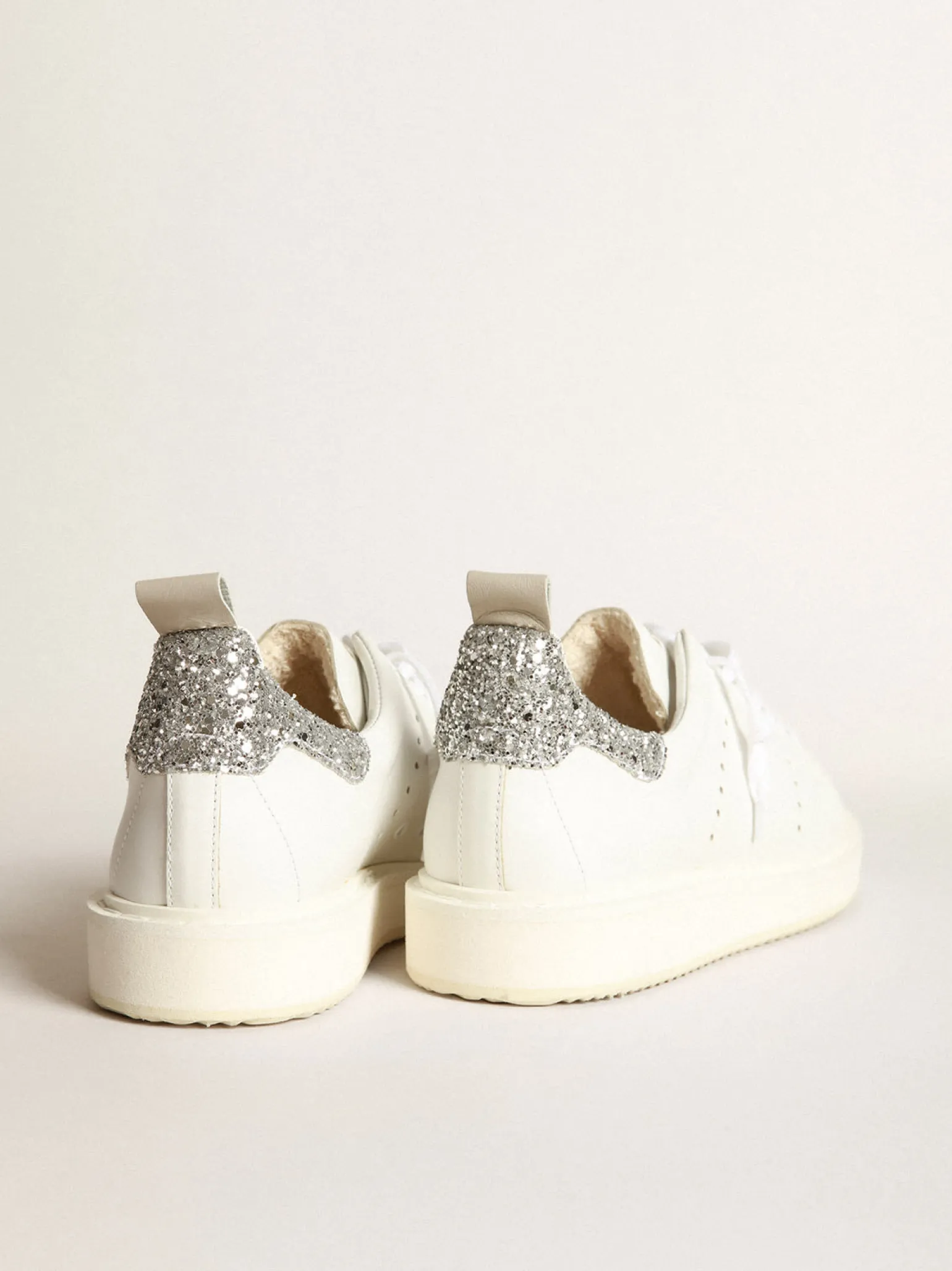 New Tênis Starter em couro branco com talão de glitter prateado MULHER Starter