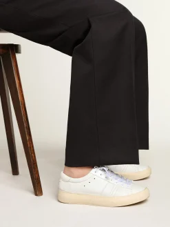 Clearance Tênis Yatay Model 1B sustentável com cabedal branco realizado em material biobaseado e Y branco MULHER Sustentável|Sustentável