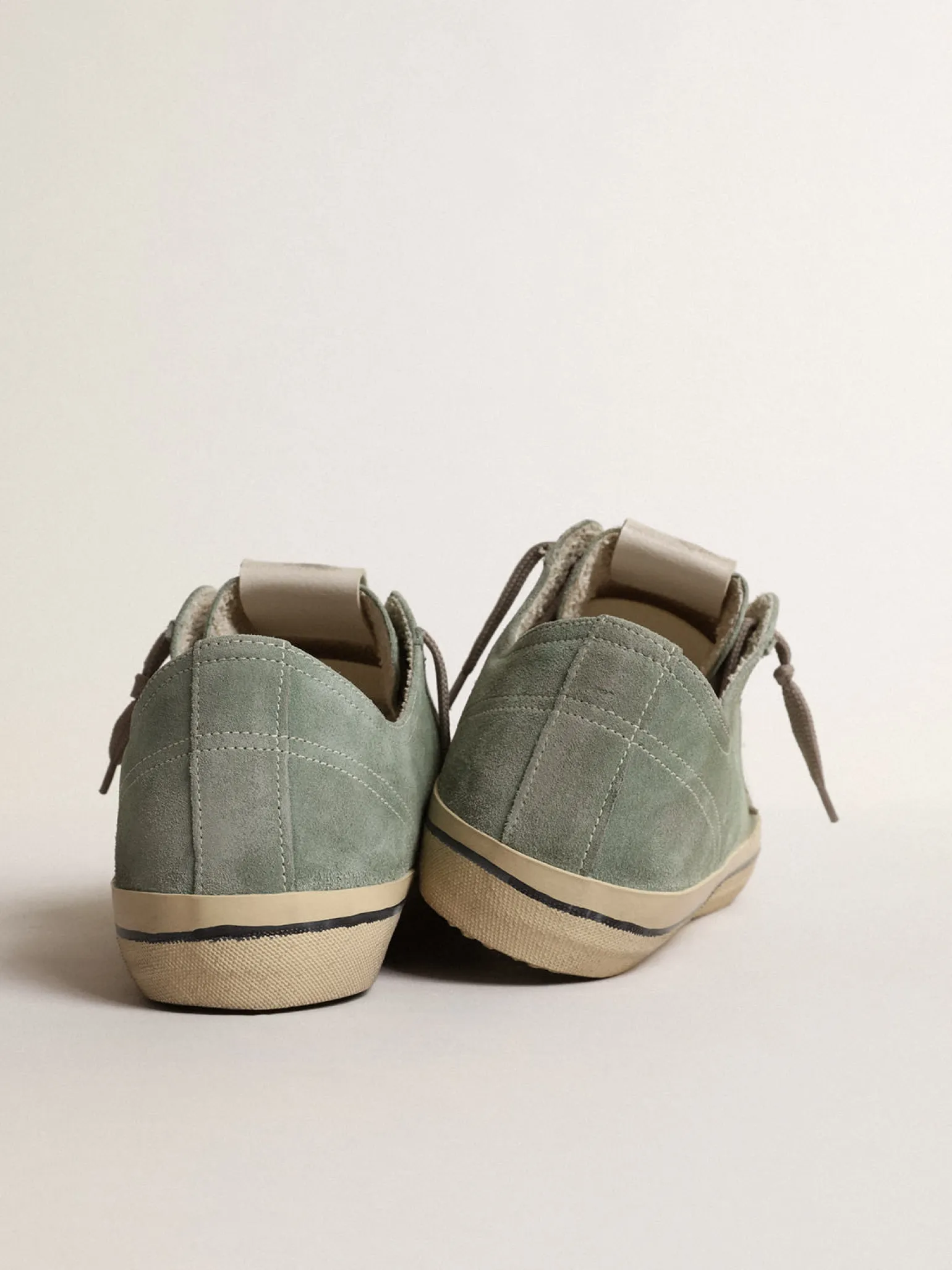 Shop V-Star de suede verde militar com estrela de couro metálico V-Star